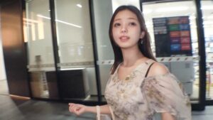 突撃○×クイズ！クール系美女みりさんの濡れまんこに即挿入
