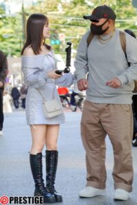 【涼森れむ】渋谷で素人男性を逆ナン！極上のフェラで誘惑