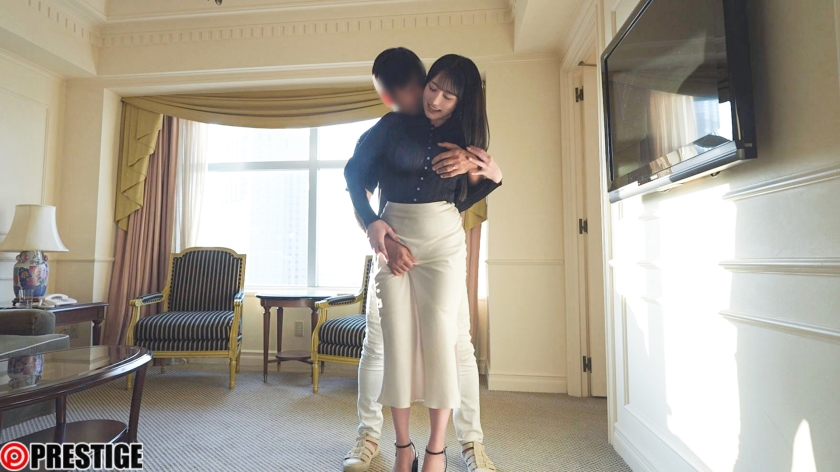 歯科助手ゆいかの無毛の陰部にナマ挿入！背徳不倫SEX